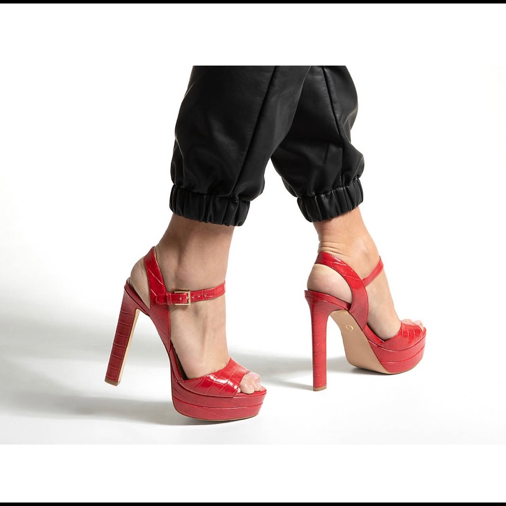 🆕 JLO Jennifer Lopez Norela Shoes Size 6 🔥Fire